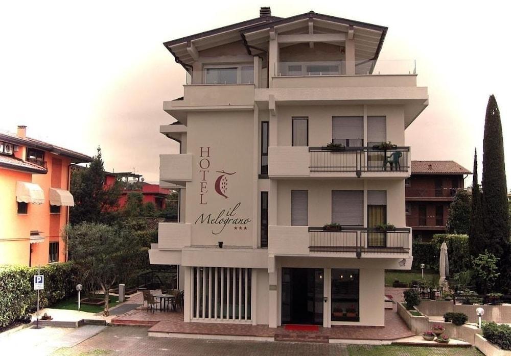 Residence Il Melograno Sirmione Kültér fotó